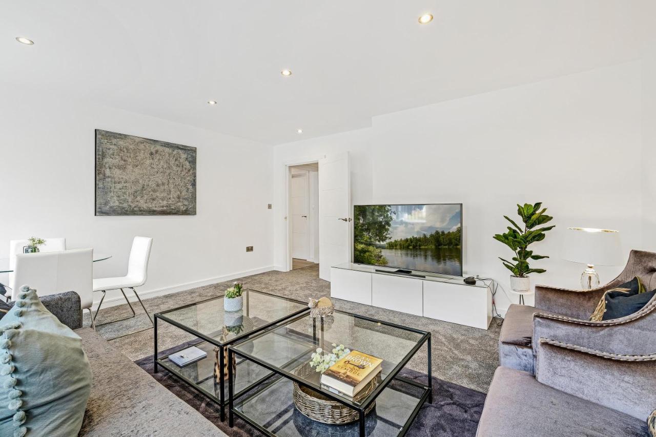 St Martins 2 Bedroom Apartments In Ruislip By 360 Stays Esterno foto