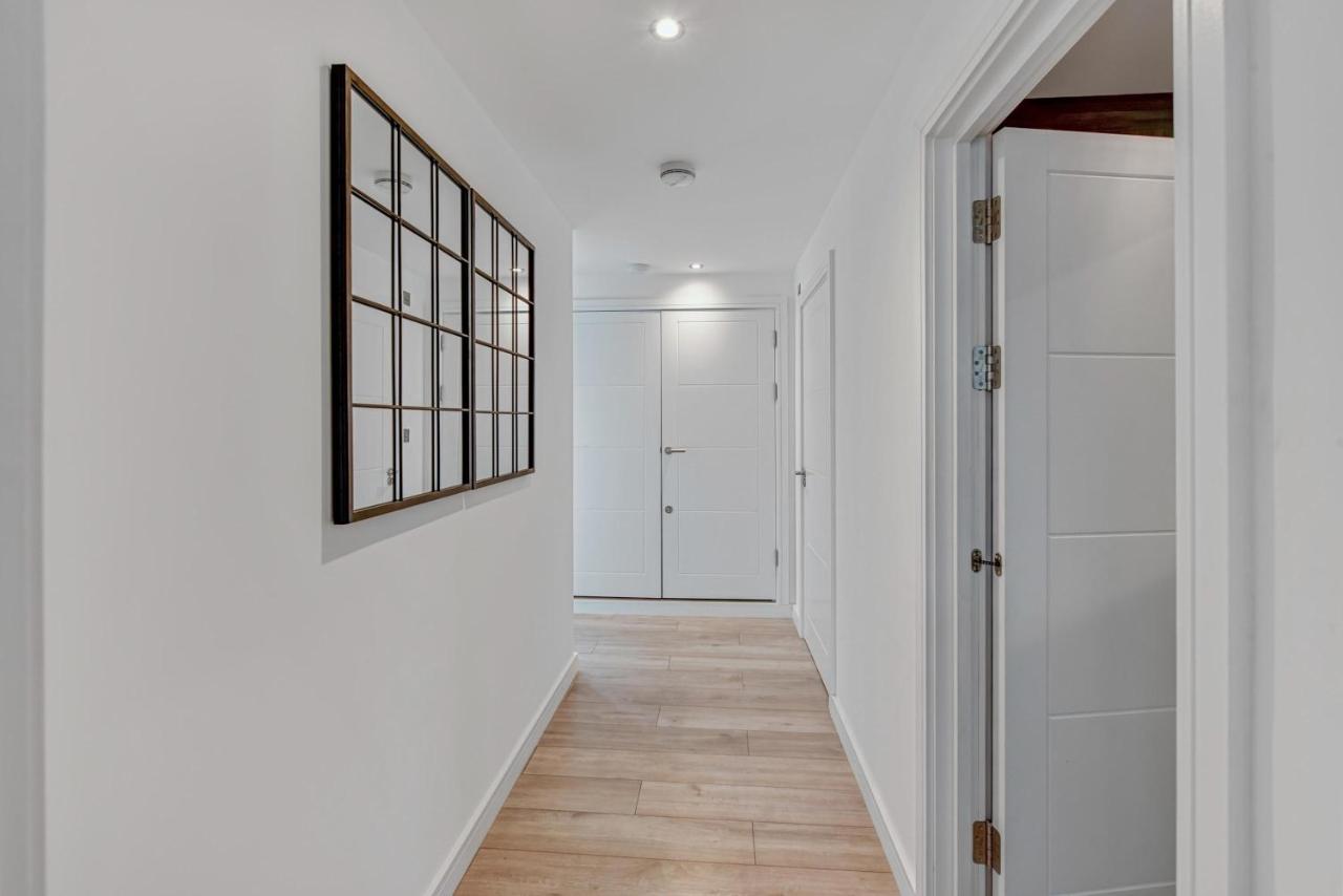 St Martins 2 Bedroom Apartments In Ruislip By 360 Stays Esterno foto