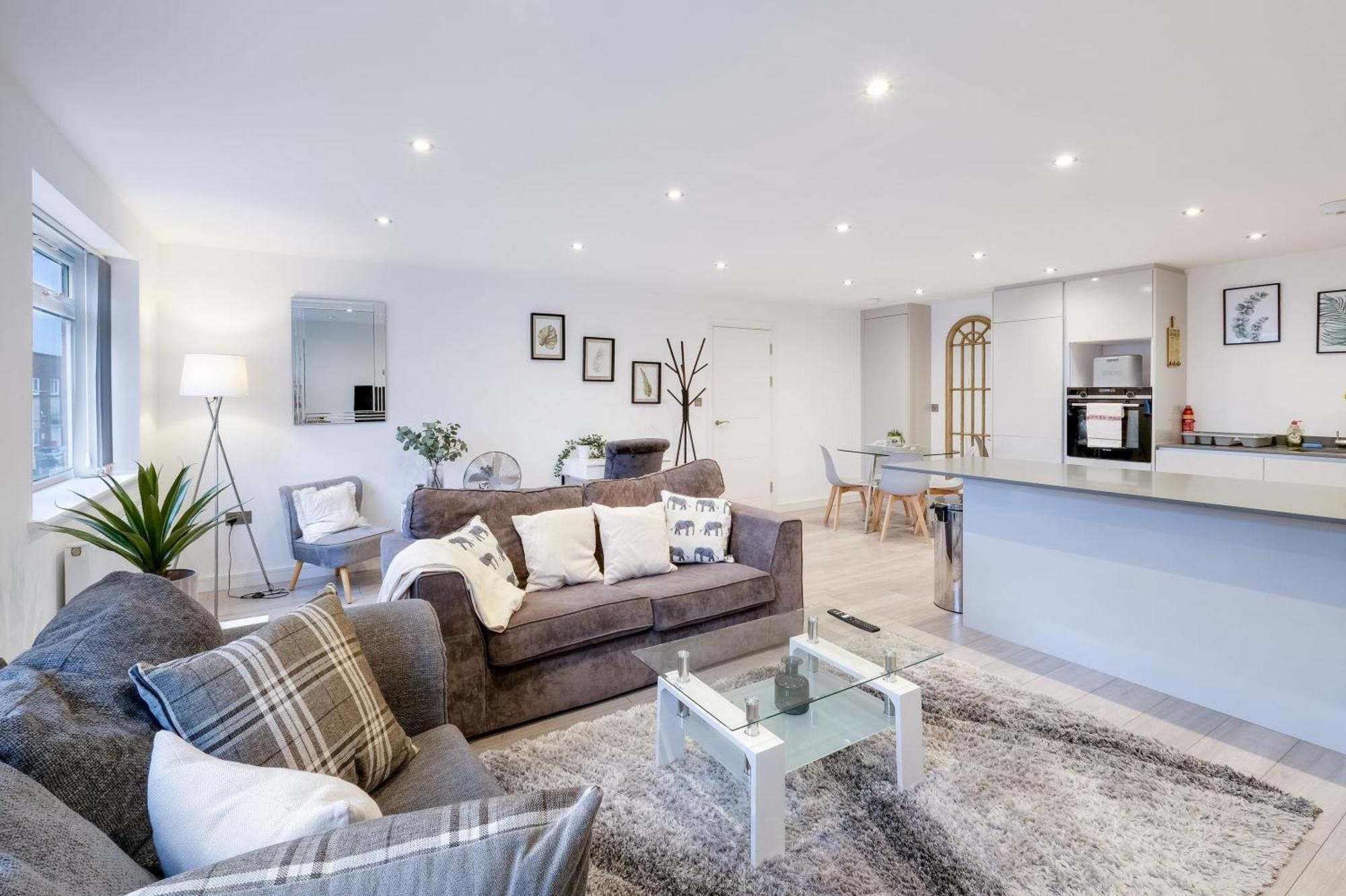 St Martins 2 Bedroom Apartments In Ruislip By 360 Stays Esterno foto